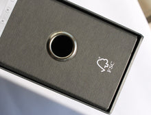 Carica l'immagine nel visualizzatore di Gallery, LogicaShop UBOX 6 Raccoglitori ad Anelli A4 Dorso 8 con Custodia Cartone, Formato Protocollo, Registratore con Meccanismo a Leva D, Raccoglitore con Scatola, Faldone Universale (Nero - Protocollo)